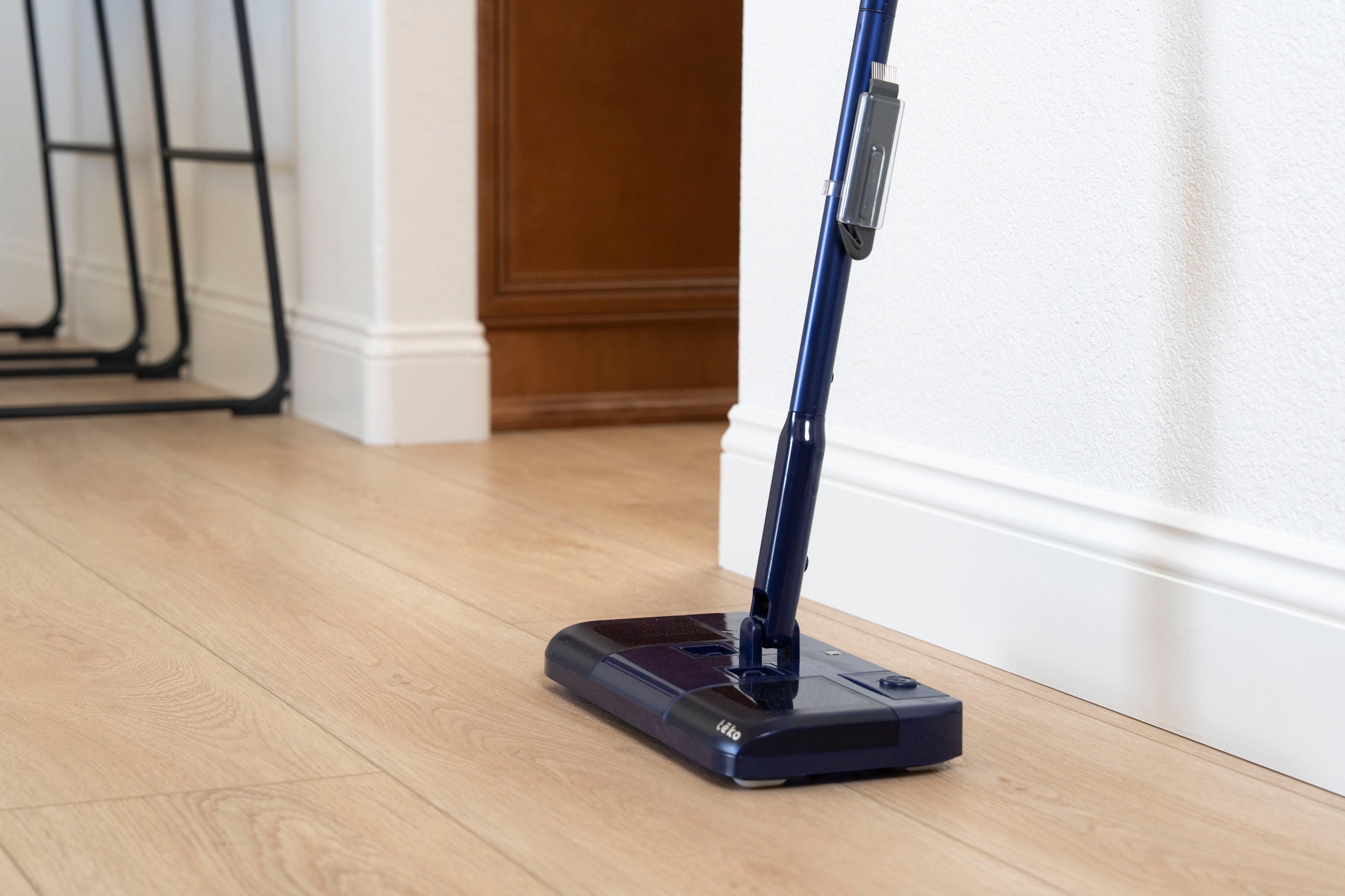 Multi-Surface Cordless Floor Sweeper 2.0