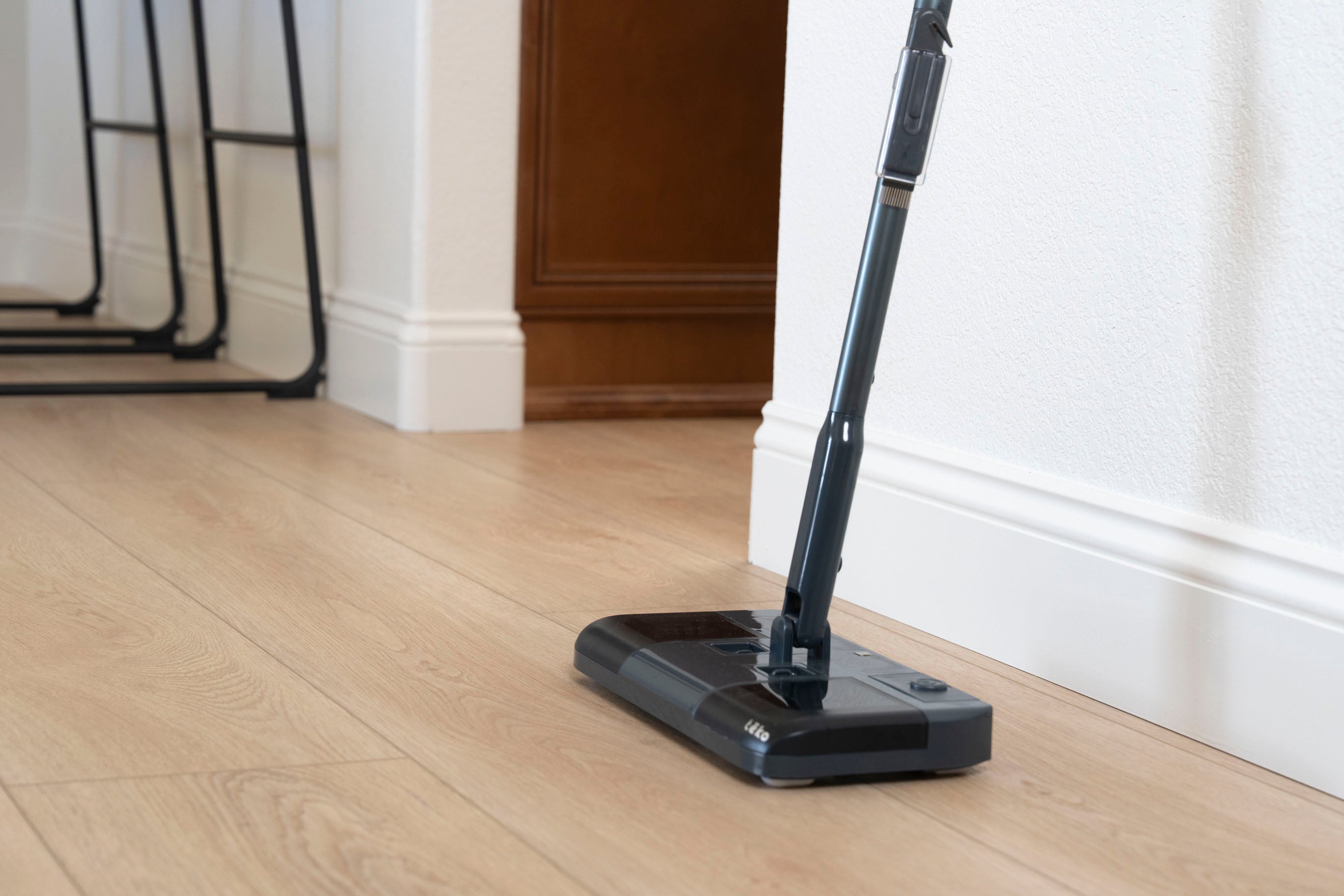 Multi-Surface Cordless Floor Sweeper 2.0