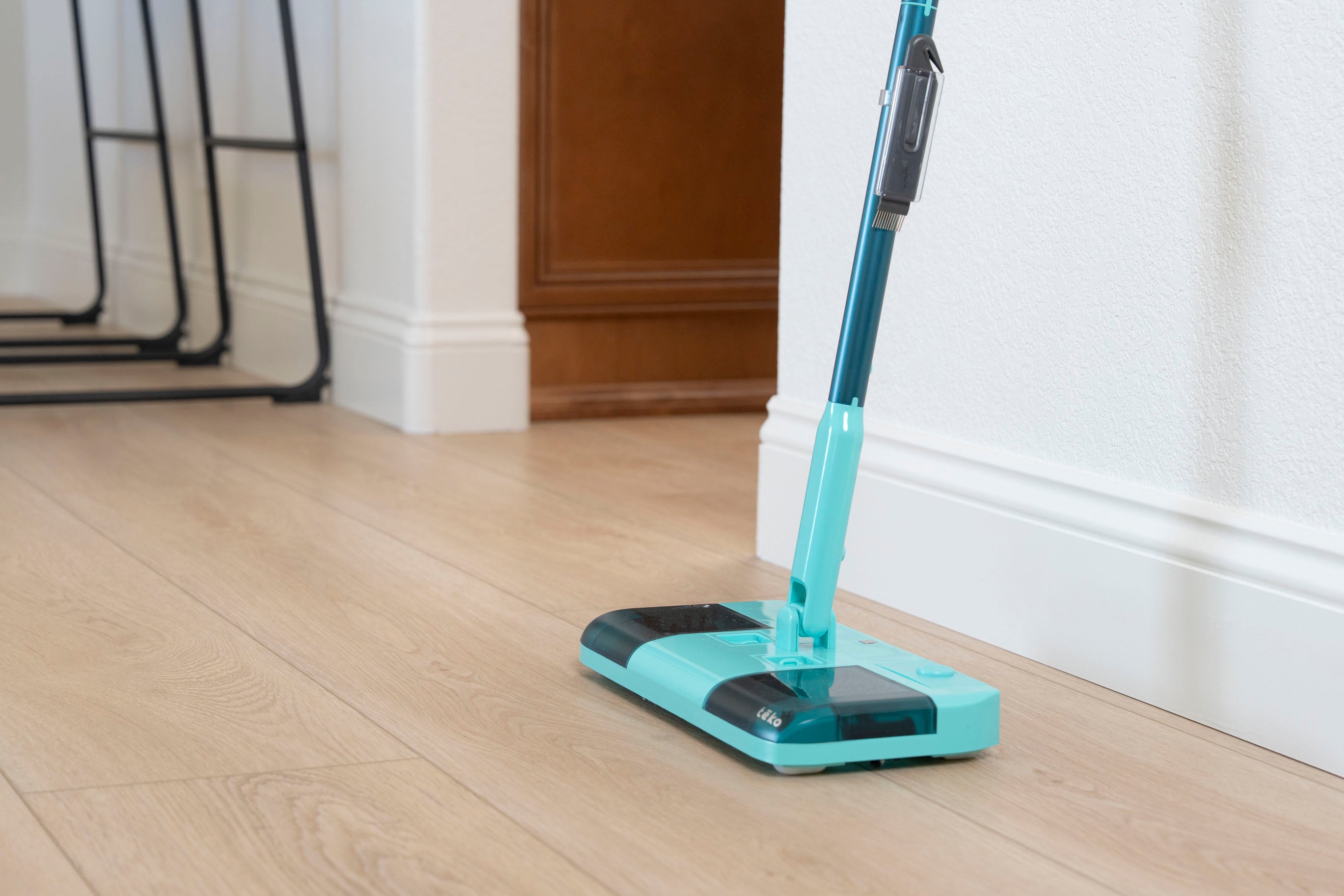 Multi-Surface Cordless Floor Sweeper 2.0
